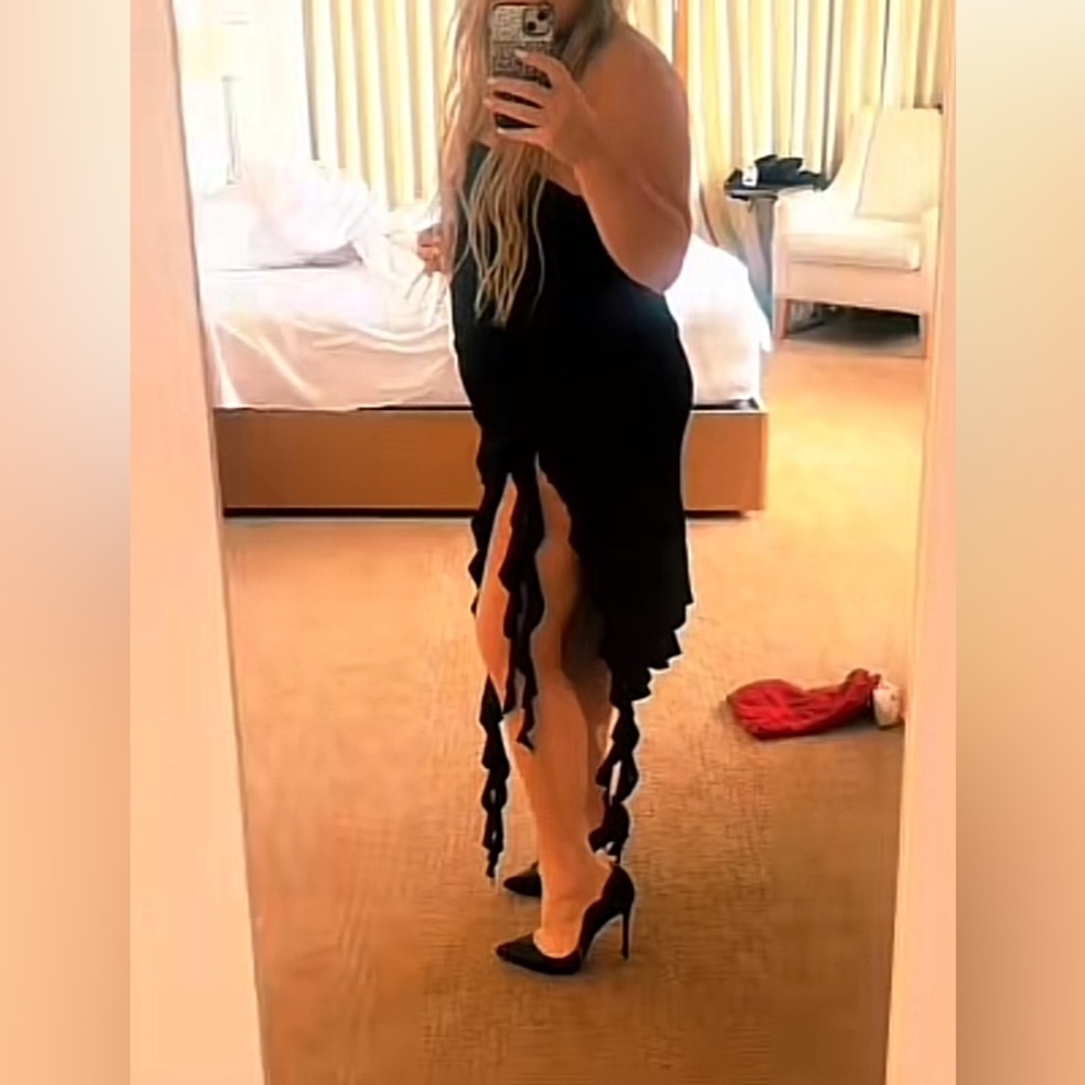 NWT ⚜️🖤⚜️ Thirty Thirty LA Sexy Ruffle Side Tube Dress BLACK - Picture 3 of 13
